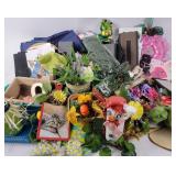 Crafting items. Collapsible baskets. Plastic