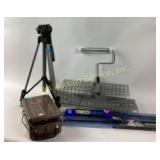 Live small animal trap, C.O.C projection table