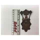 Antique Odd Fellows metal pin badge medal Linn