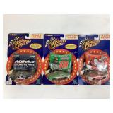 Winnerï¿½s circle race hood  1/64 scale. Acdelco,