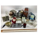 Household Lot with Kitchenware and Glasswa