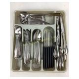 Oneida stainless steel flatware set