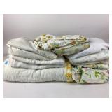 Lot of vintage floral and solid bedding