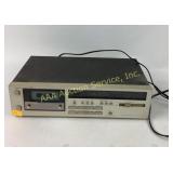 Harman / Kardon TD202 cassette deck - powers on