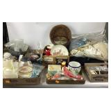 Betty Boop metal case, Wall Barometer, Yarn