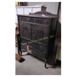 Veneered Wooden cabinet w/ drawers Some chipping