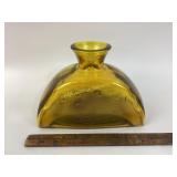 Amber glass bottle with rectangular body