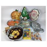 Shaped cake pans; scooby doo, jolly Santa,