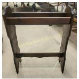 Quilt/Towel rack 24Hx25Wx9.5D