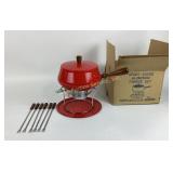 Red Aluminum fondue set*NIB*