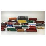 American flyer train cars, some broken