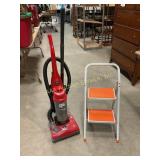 Dirt Devil Swivel Glide Bagless Vacuum Cleaner 12