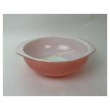 PYREX 2qt salmon pink bowl
