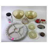 Longaberger serving tray, yellow depression