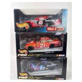 (3) Hot Wheels NASCAR Diecast Cars Sprint PCS,