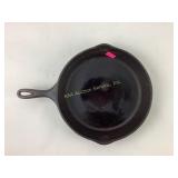 Lg Wagner cast iron skillet-stamped Wagner ware