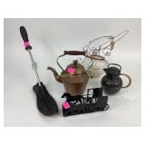 Copper teapot with wood handle, International