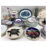 Willow China platter & plates, variety of plates