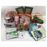 Kaycrest tag folders, Vntg wrapping paper,