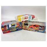 (1) 1:24 scale NASCAR #24 Jurassic ParkRemote Cont