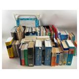 Lg variety of books - several Spanish & French