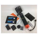 GoPro plus ï¿½ with battery and scan disk. Comes in