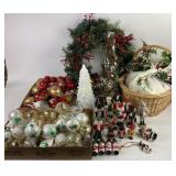 Nutcracker sm wooden ornaments, international