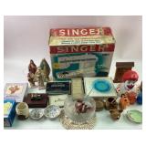 Singer CM17 Sewing Machine, Religious Figurines, D