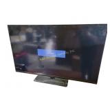 Vzio flatscreen TV, Powers on, 42" with remote