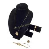 Ladies Watches: Waltham 17 jewel necklace, chain