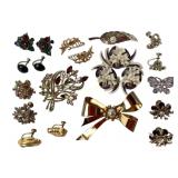 Costume Jewelry: painted blue daisy earrings,