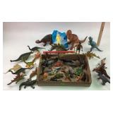 Plastic Dinosaur and Animal Figures with Accessori