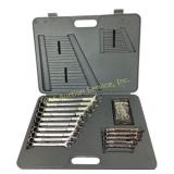 Craftsman combination wrench set in case