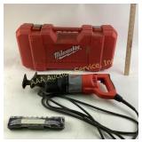 Milwaukee 6509-22 Sawzall With Case and Lenox Blad
