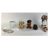 How Dry Amï¿½ Decanter, Ceramic dog, Acrylic Block