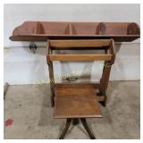 Quilt rack, shelf, stand