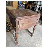 Kenmore Rotary Sewing Machine. Working condition