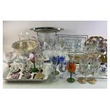 Spongeware popcorn bowl, rabbit and fish serving