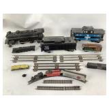 Metal Lionel 8042 train engine, Lionel 9181 car,
