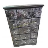 Chest of drawers 30 x 16 x 47, some wear