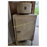 General electric refrigerator with compressor