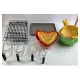Rachel Ray Mixing Bowls, Colanders, OXO Measuring
