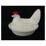 Hen on a nest milk glass in good condition