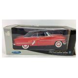 Welly 1953 Ford Crestline Sunliner 1/18 scale