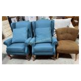 Trio of upholstered chairs : 2 Lay-Z-Boy Kimberly
