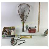 Jiffy Chipper Dipper for ice fishing