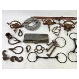 Hunting traps, American Device mail slot drop,