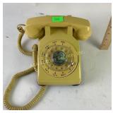 Western electric yellow rotary phone model:TELVC