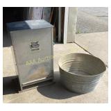 Pet Lodge Chow Hound food bin 29 in tall x 16 in