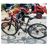 TREK Navigatot 200 Sport Comfort Bike. Medium